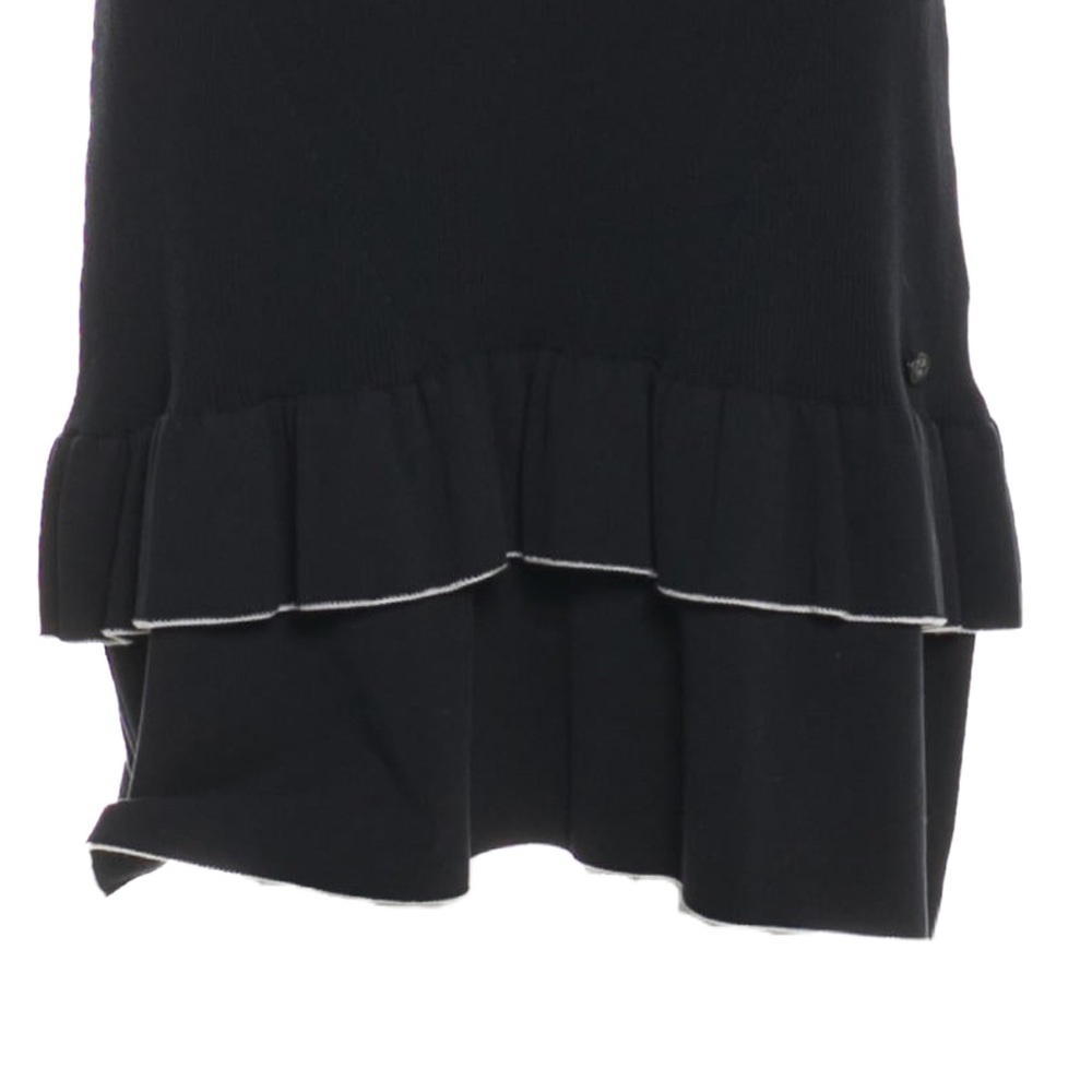 ❌SOLD❌ CHANEL Stretch Knit Dress EUC! - Picture 4 of 8